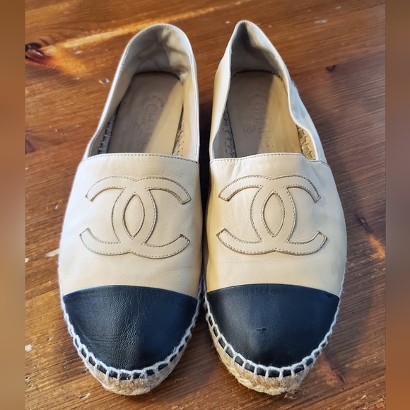 Chanel Espadrilles Lambskin Beige & Black - Picture 1 of 11